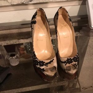 Authentic louboutin